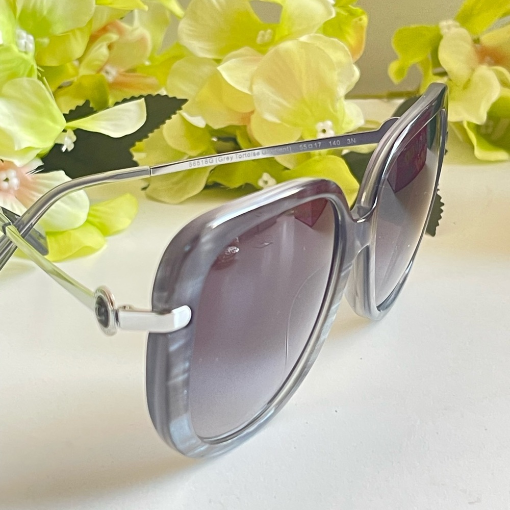 Coach Elegant grey /blue  Sunglasses - Picture 4 of 8